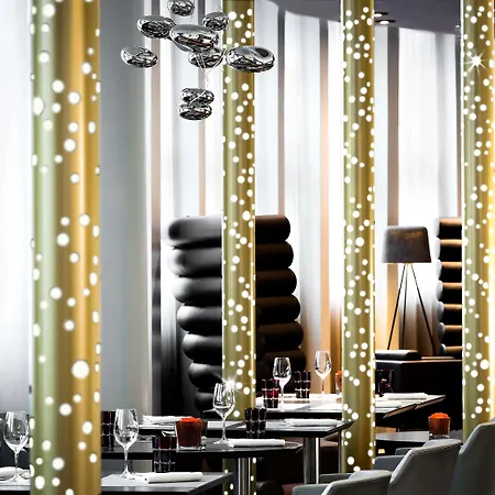 Pullman Paris La Defense Hotel 5*