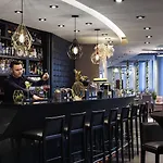 Pullman Paris La Defense 5* Courbevoie