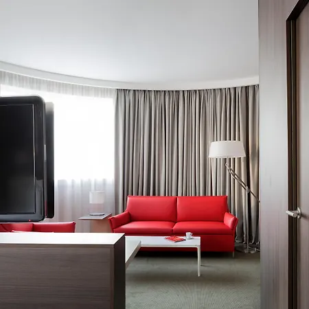 铂尔曼巴黎德芬斯度假酒店 5*