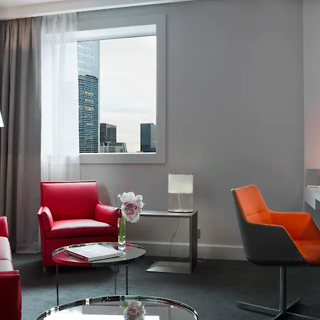 铂尔曼巴黎德芬斯度假酒店