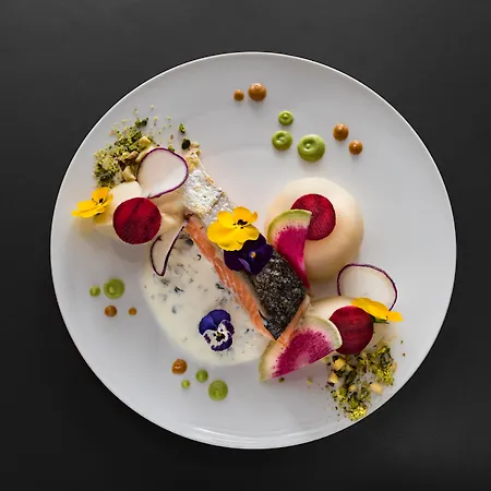 铂尔曼巴黎德芬斯度假酒店 酒店 5*