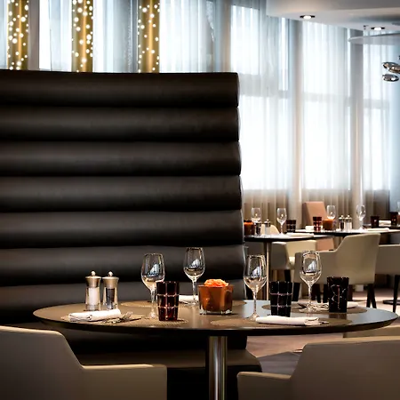 铂尔曼巴黎德芬斯度假酒店 酒店 库尔布瓦