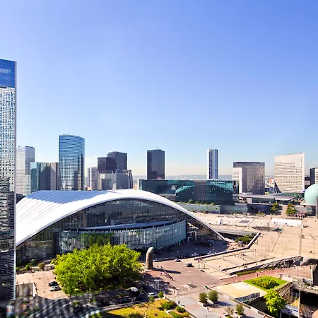 Pullman Paris La Defense