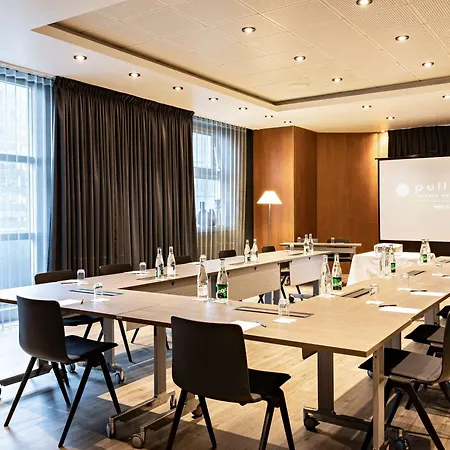 Pullman Paris La Defense
