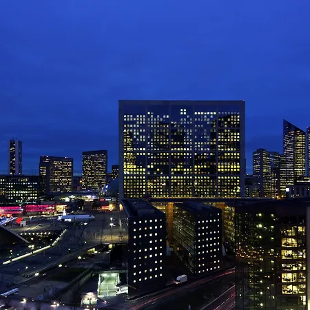 プルマン パリ ラ デファンス ホテル クルブヴォア