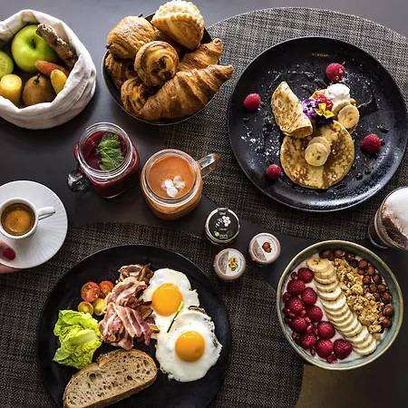 プルマン パリ ラ デファンス ホテル 5*