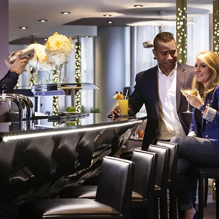 铂尔曼巴黎德芬斯度假酒店 酒店