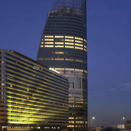 プルマン パリ ラ デファンス