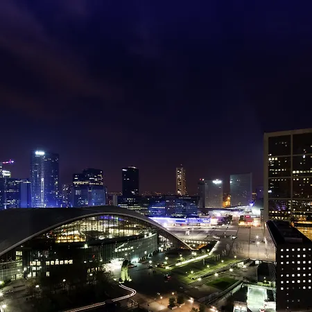 Pullman Paris La Defense 5* Κουρμπεβουά