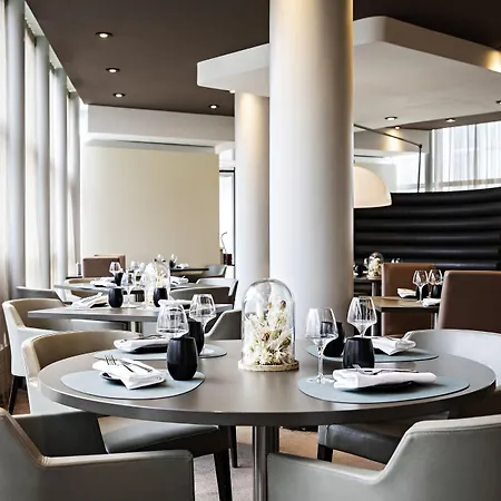 ホテル プルマン パリ ラ デファンス 5*