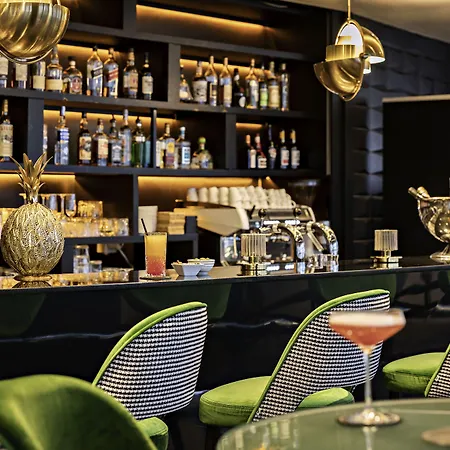 プルマン パリ ラ デファンス 5* クルブヴォア