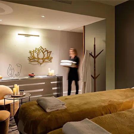 Pullman Paris La Défense Hotel Courbevoie