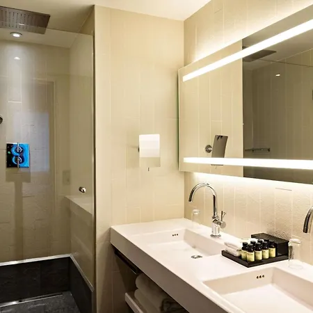 Pullman Paris La Defense 5* Courbevoie