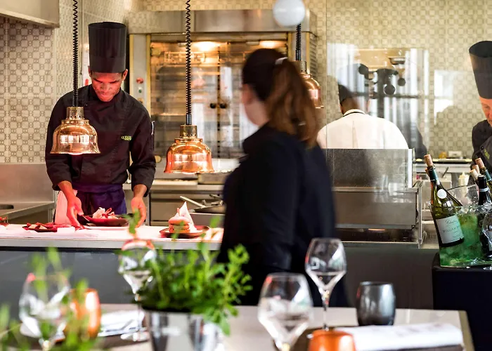 铂尔曼巴黎德芬斯度假酒店 库尔布瓦