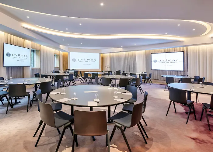 Pullman Paris La Defense Hotel Courbevoie