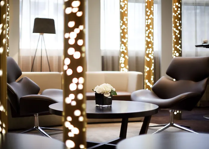 Hotel Pullman Paris La Defense 5*