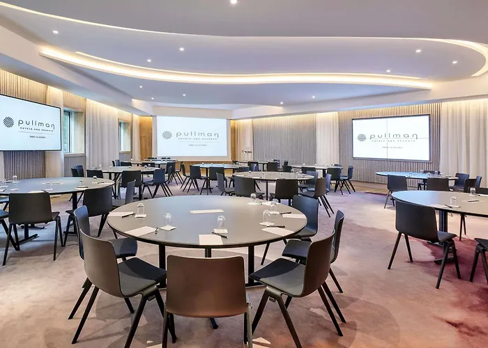 Pullman Paris La Défense 5* Courbevoie