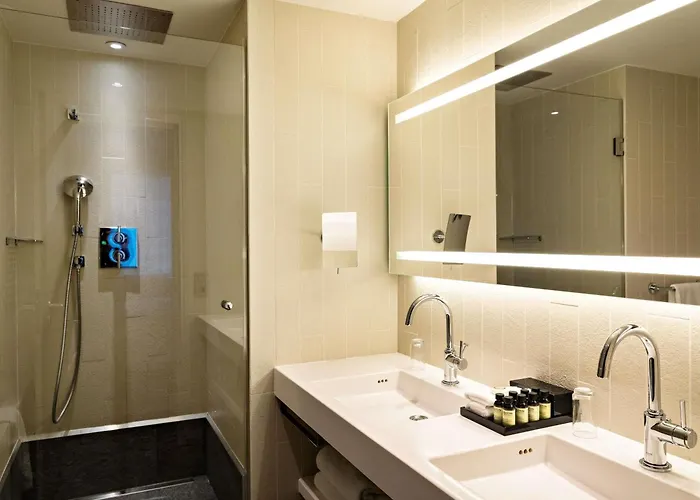Pullman Paris La Défense 5* Courbevoie